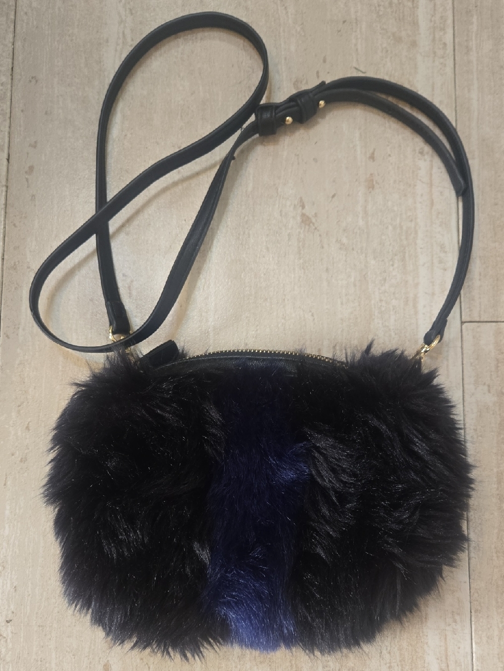 Remi/Reid Black/Blue Faux Fur Crossbody Versatile Bag